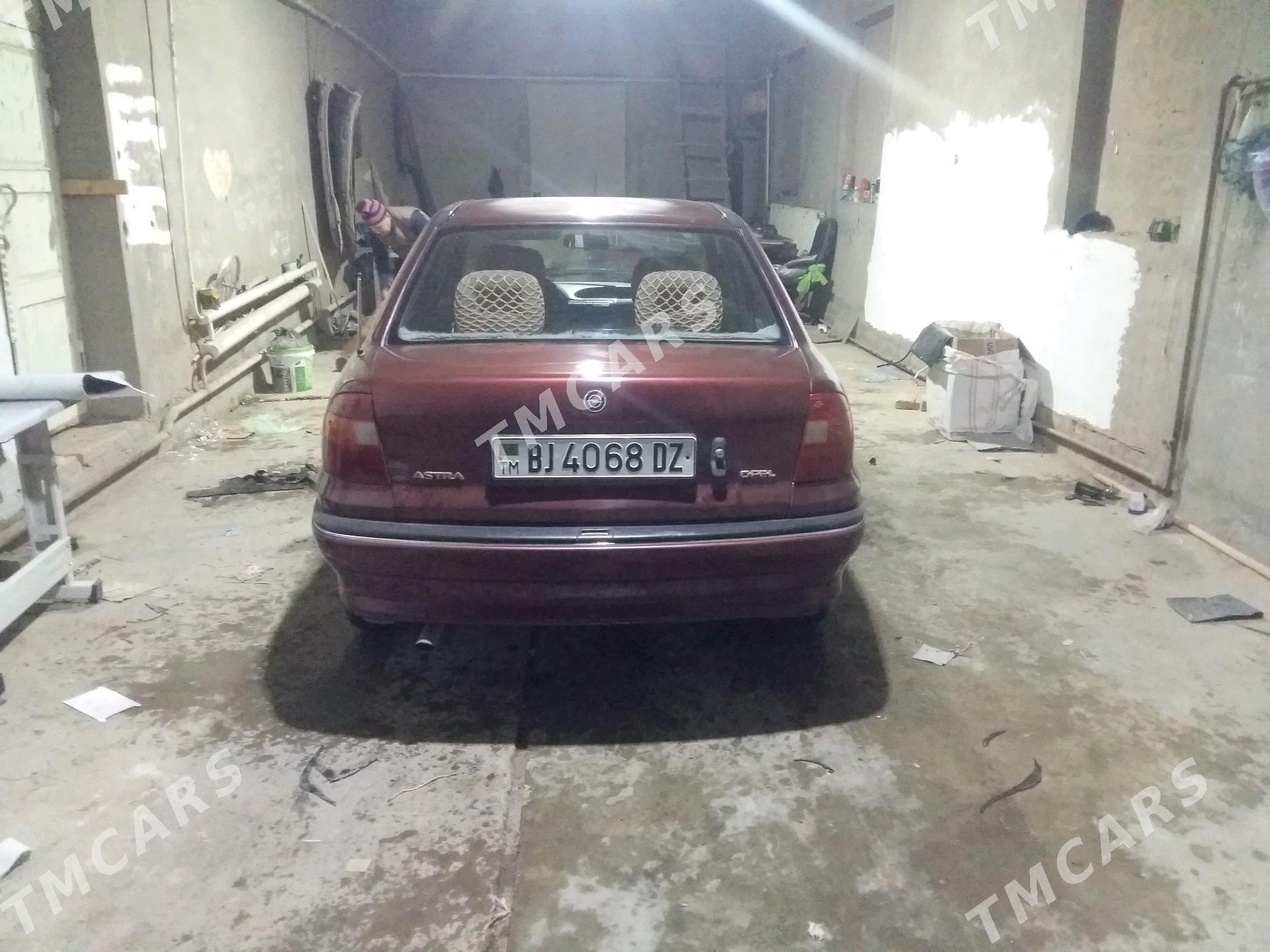 Opel Astra 1992 - 32 000 TMT - Шабатский этрап - img 2