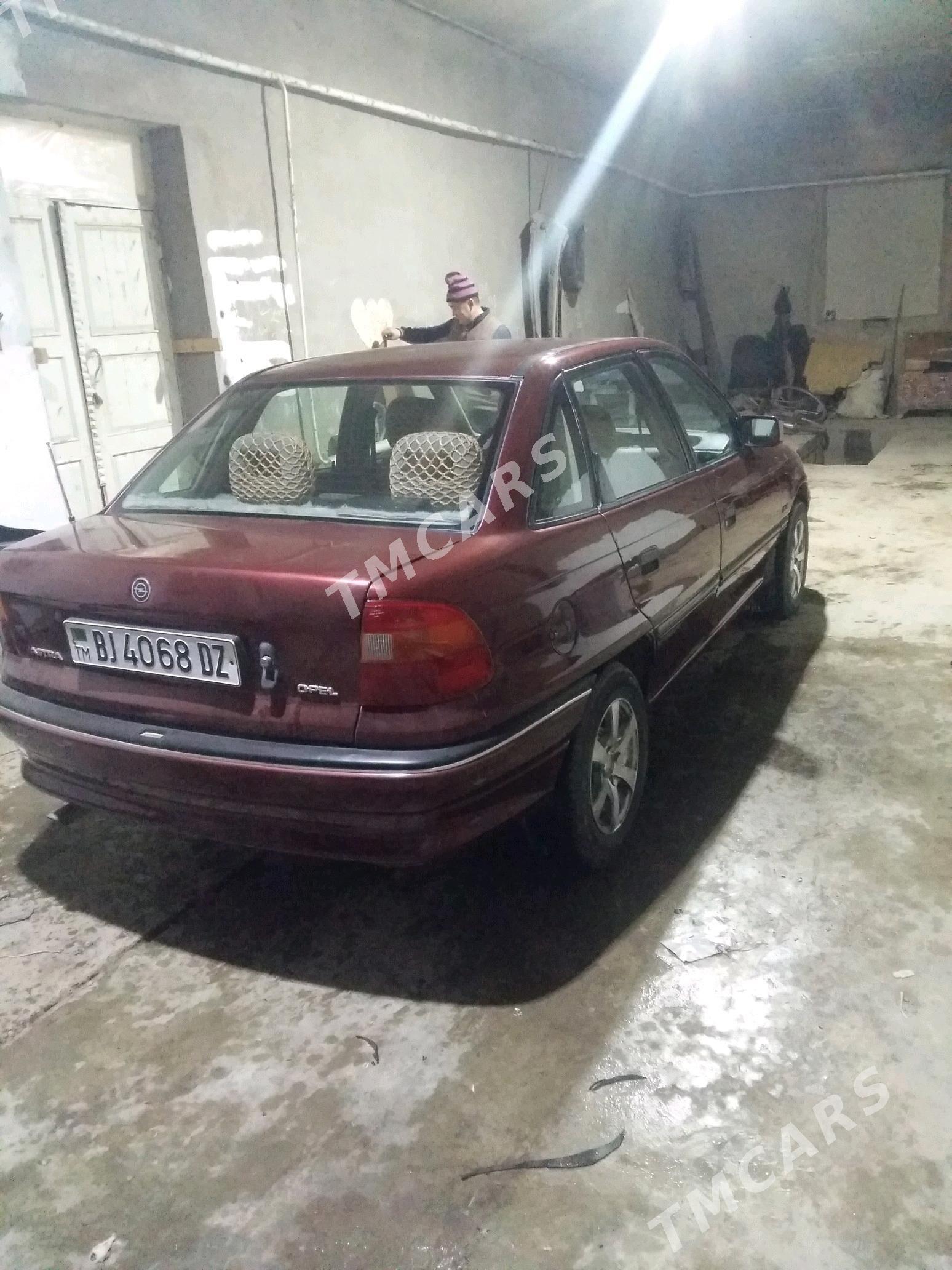 Opel Astra 1992 - 32 000 TMT - Шабатский этрап - img 5