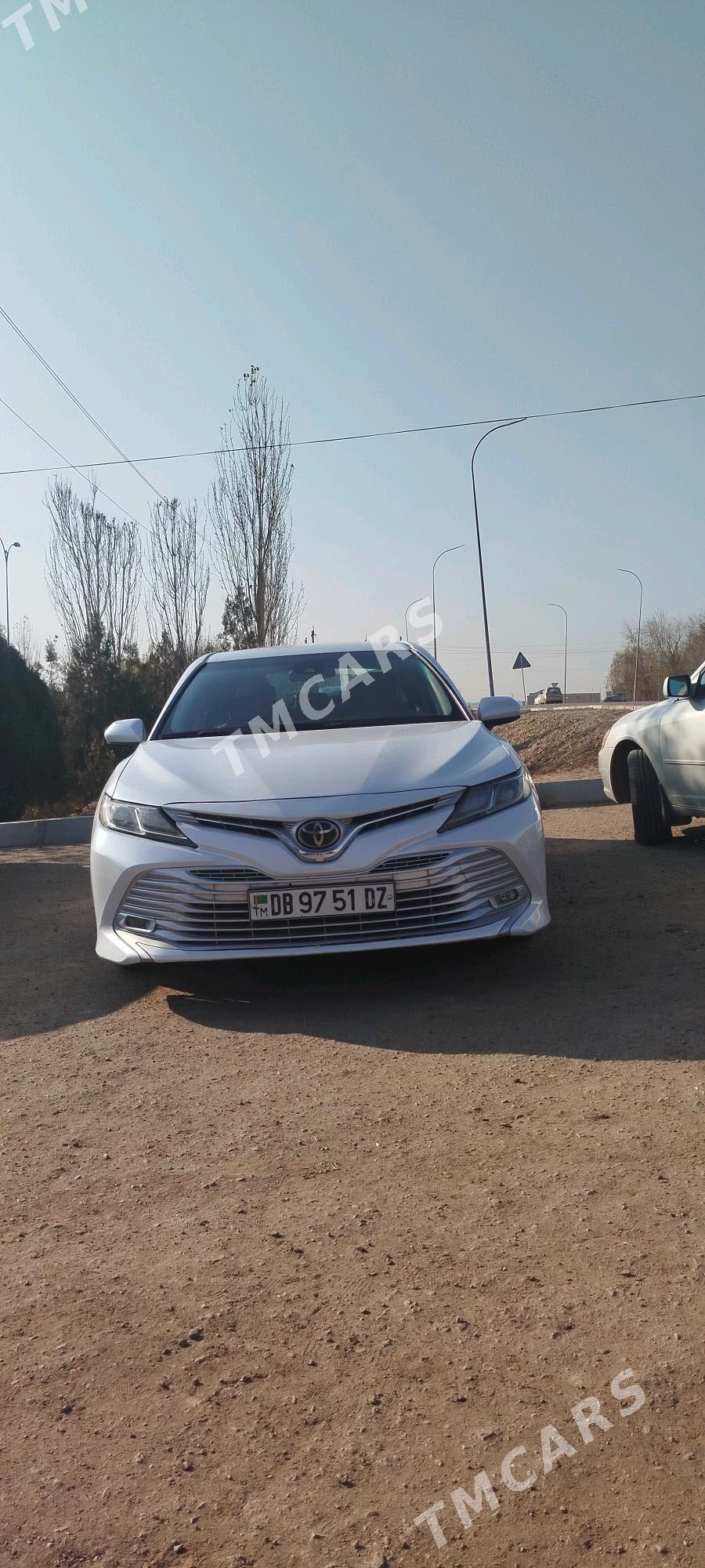 Toyota Camry 2018 - 270 000 TMT - Акдепе - img 5