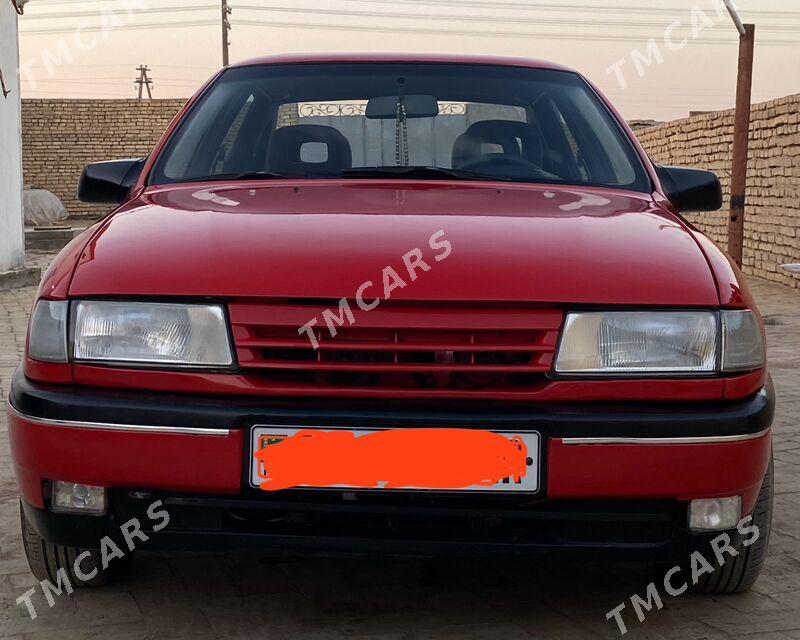 Opel Vectra 1990 - 36 000 TMT - Байрамали - img 2