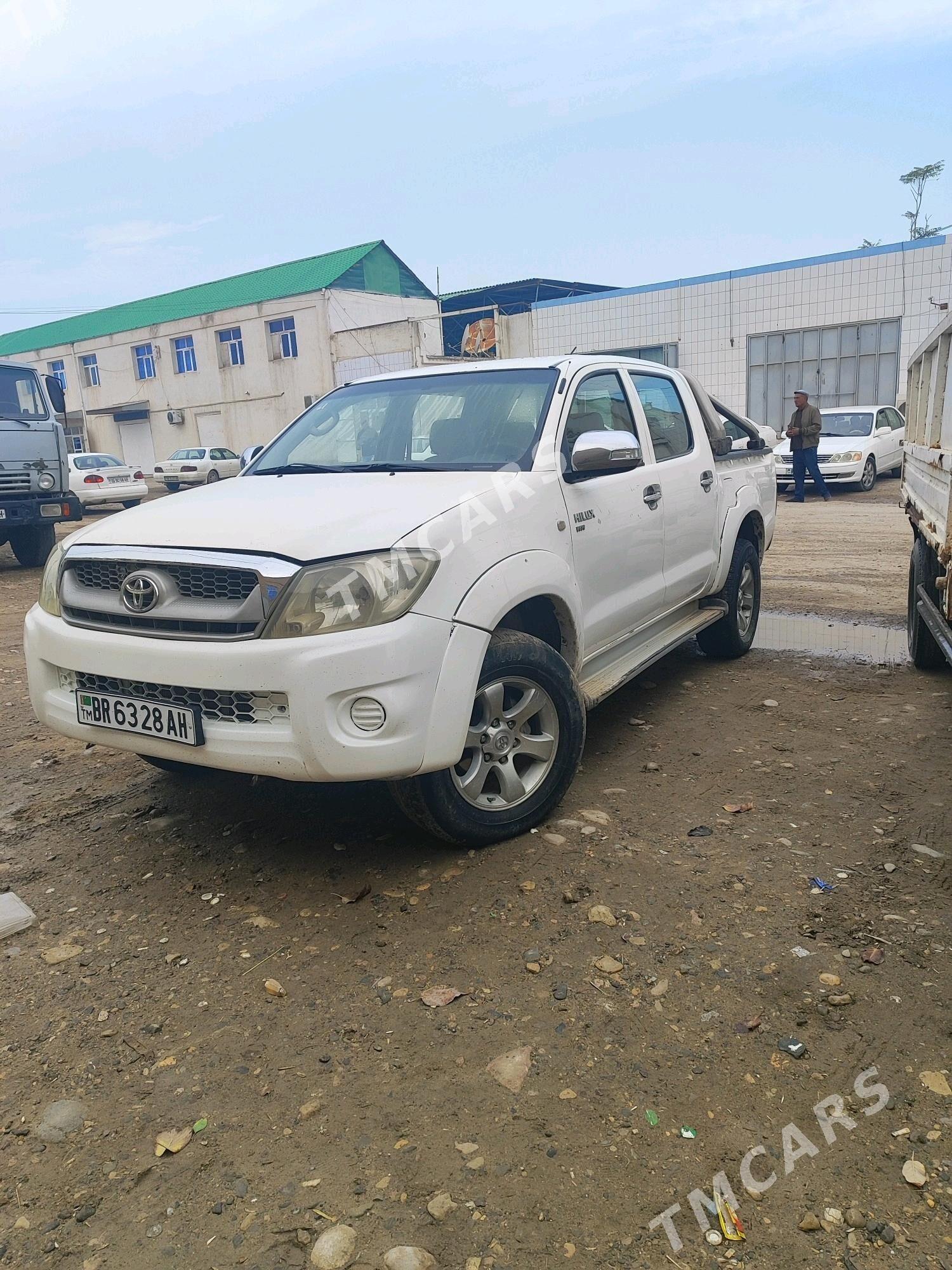 Toyota Hilux 2007 - 150 000 TMT - Теджен - img 2