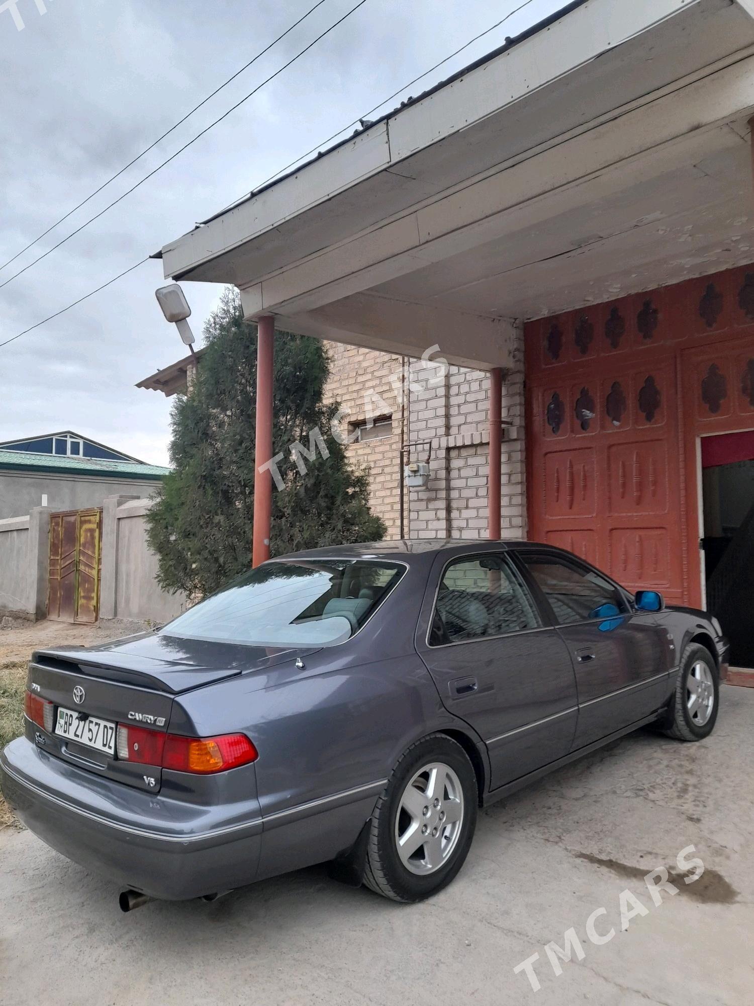 Toyota Camry 2000 - 155 000 TMT - Daşoguz - img 4