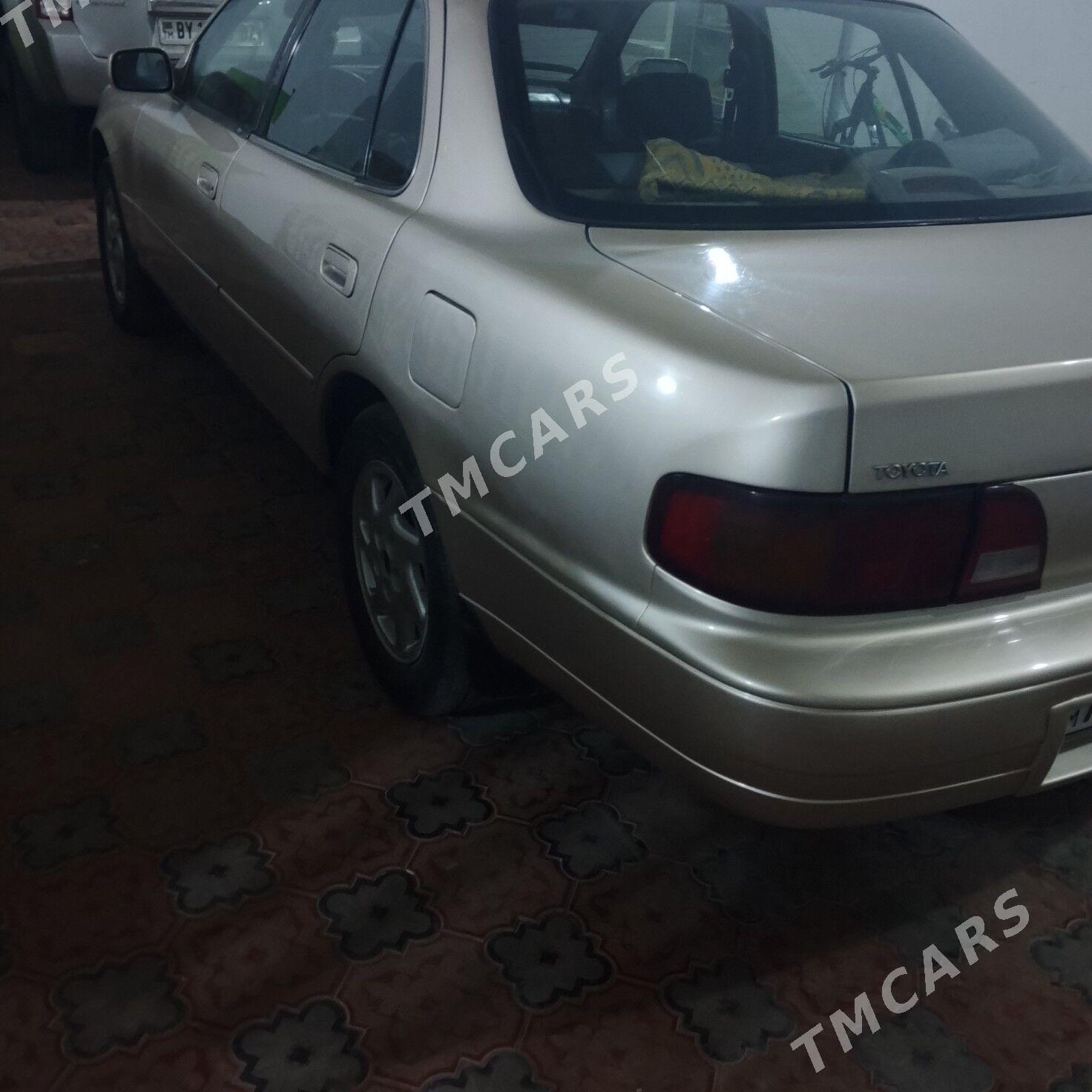 Toyota Camry 1996 - 70 000 TMT - Кёнеургенч - img 4