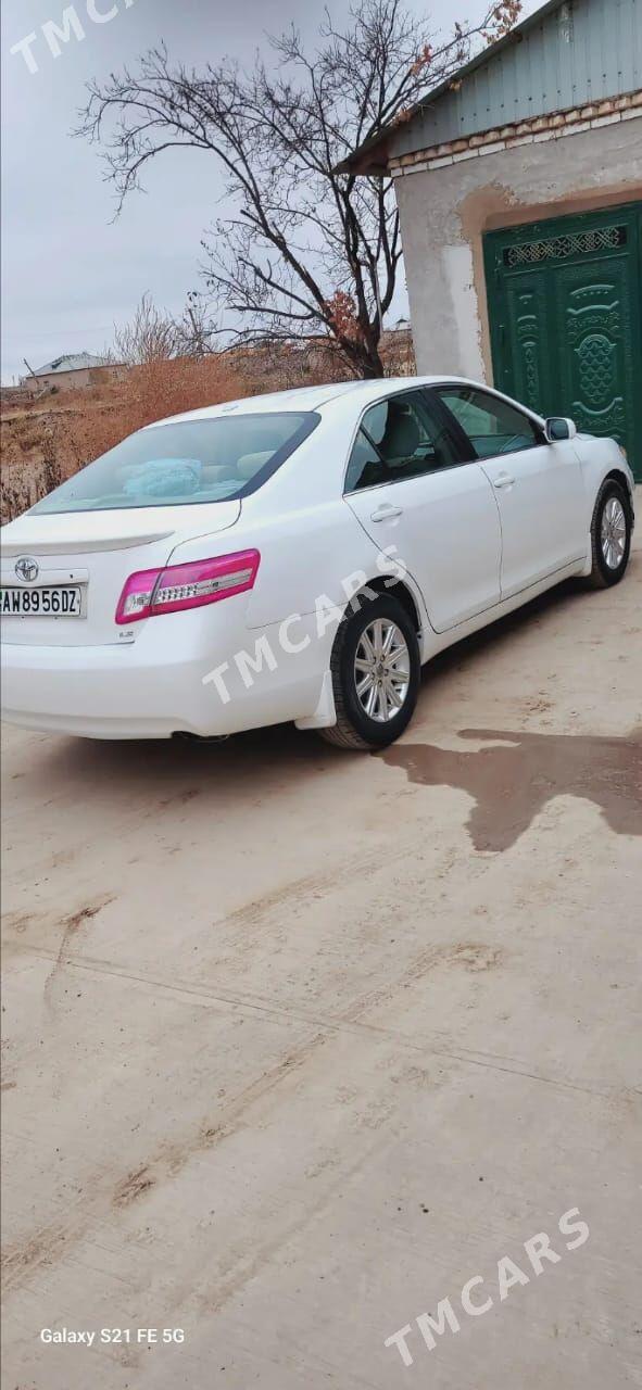 Toyota Camry 2010 - 175 000 TMT - Köneürgenç - img 3