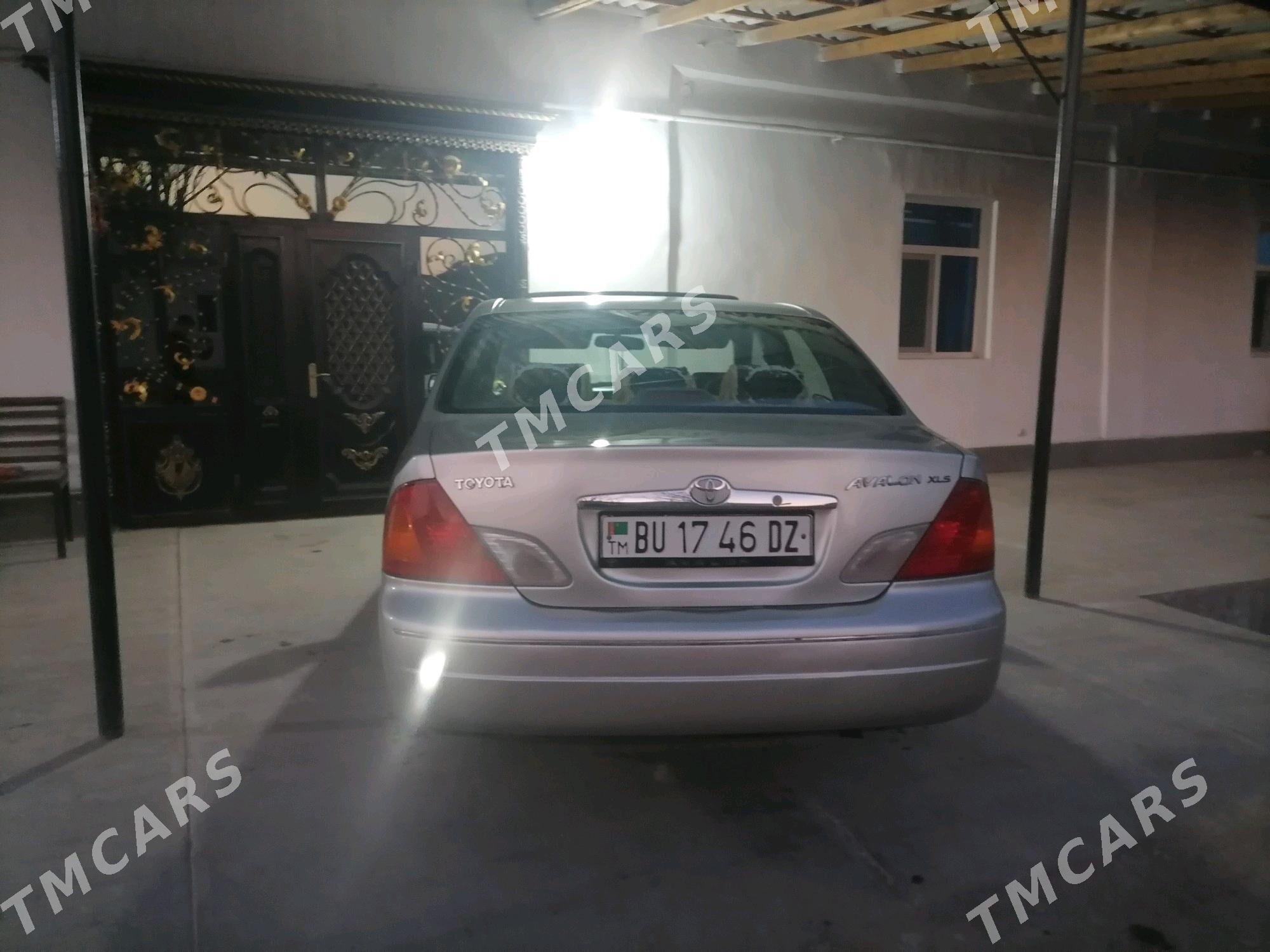 Toyota Avalon 2001 - 130 000 TMT - Дашогуз - img 4