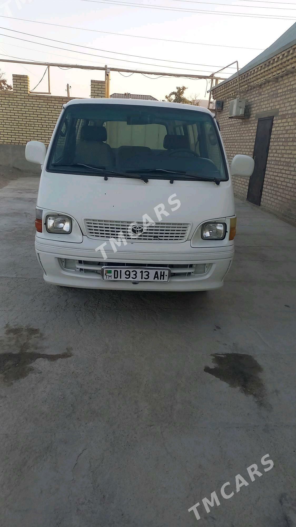 Toyota Hiace 1999 - 120 000 TMT - Бахарден - img 5