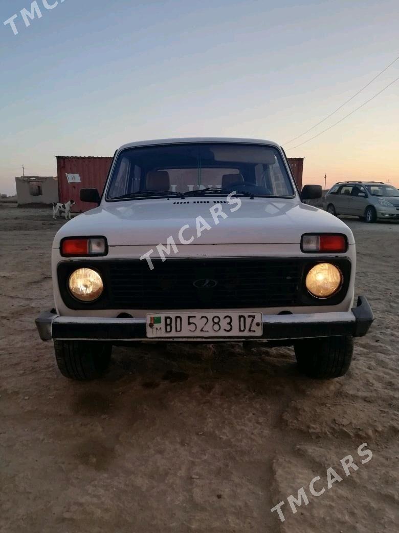 Lada Niva 2011 - 70 000 TMT - етр. Туркменбаши - img 2