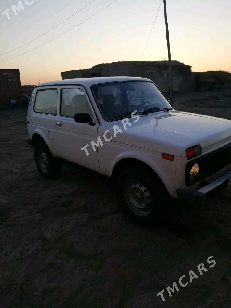 Lada Niva 2011 - 70 000 TMT - етр. Туркменбаши - img 6