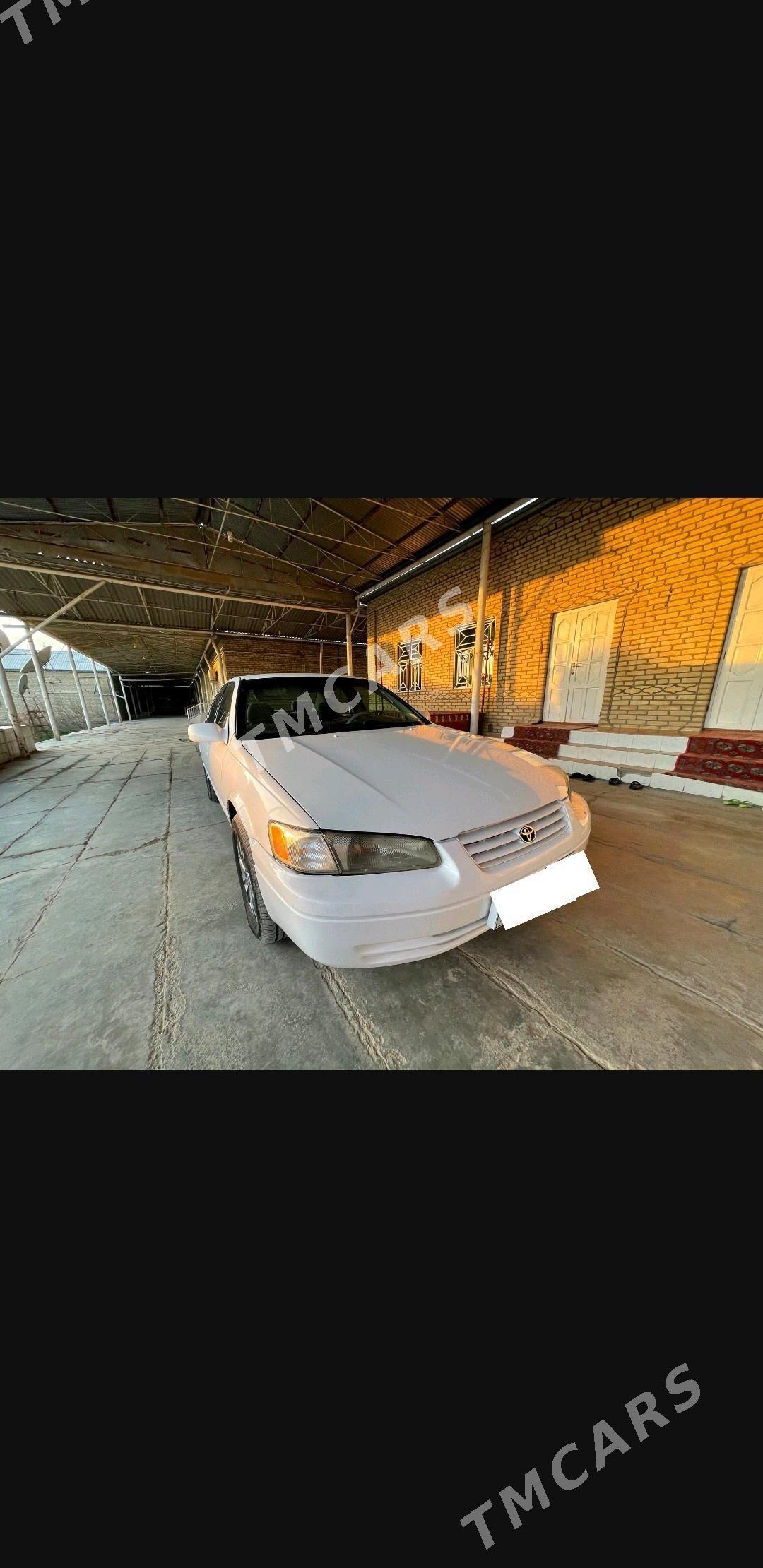 Toyota Camry 1999 - 106 000 TMT - Мары - img 2