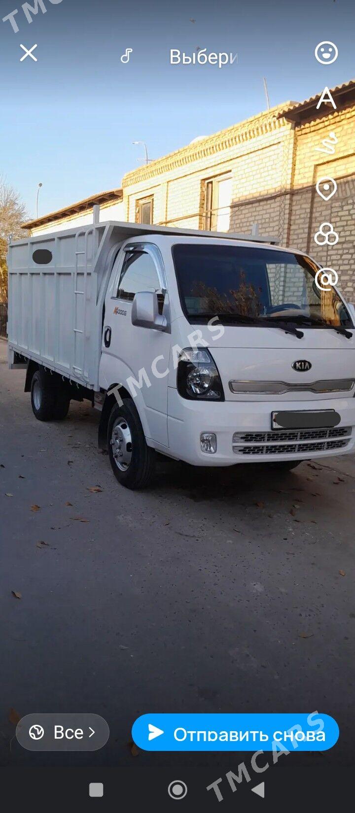 Kia Bongo 2015 - 280 000 TMT - Дашогуз - img 3