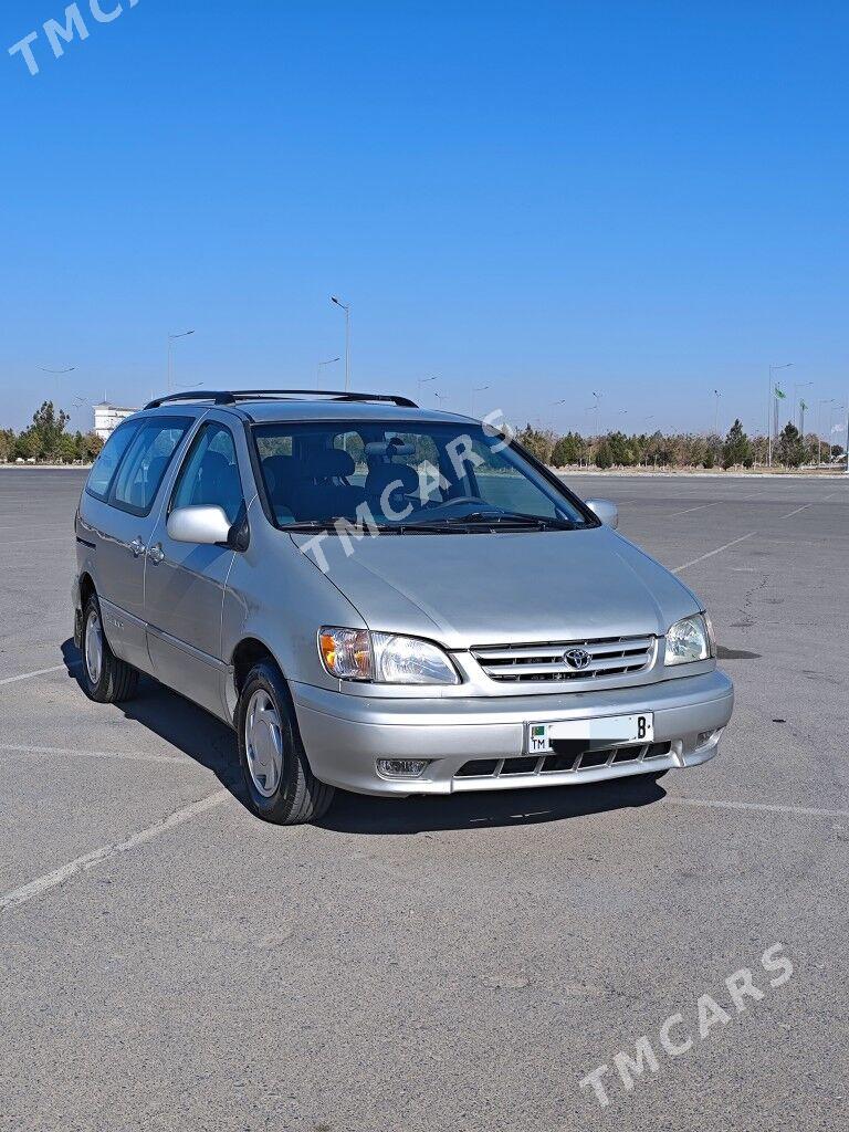 Toyota Sienna 2002 - 159 000 TMT - Türkmenabat - img 2