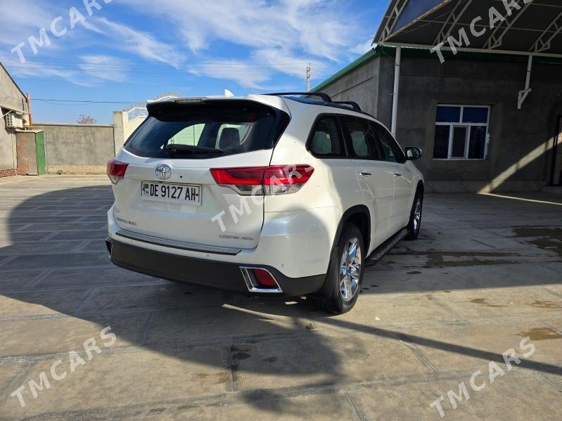 Toyota Highlander 2019 - 590 000 TMT - Kaka - img 7