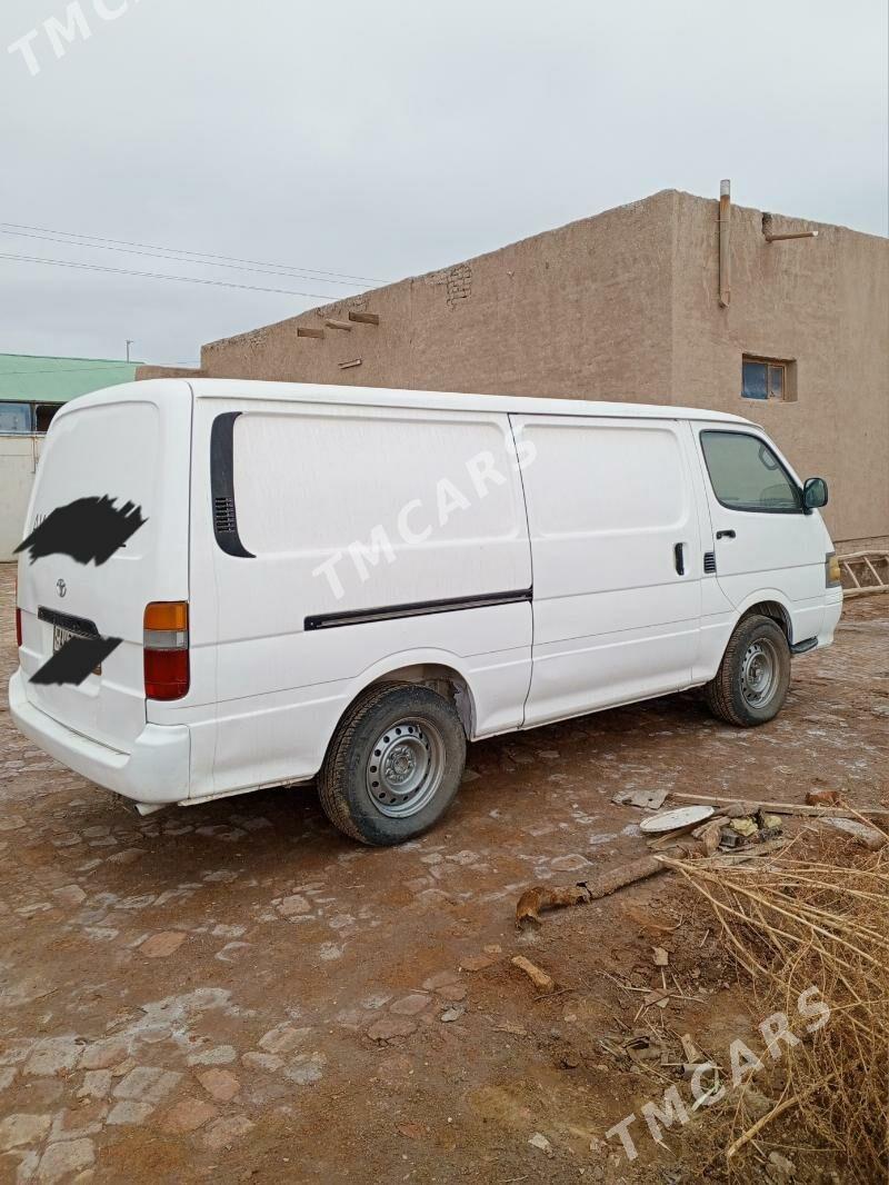 Toyota Hiace 2001 - 85 000 TMT - етр. Туркменбаши - img 2