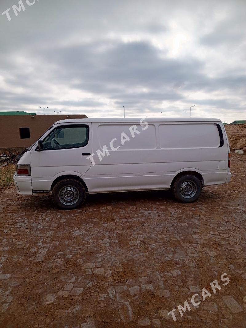 Toyota Hiace 2001 - 85 000 TMT - етр. Туркменбаши - img 4