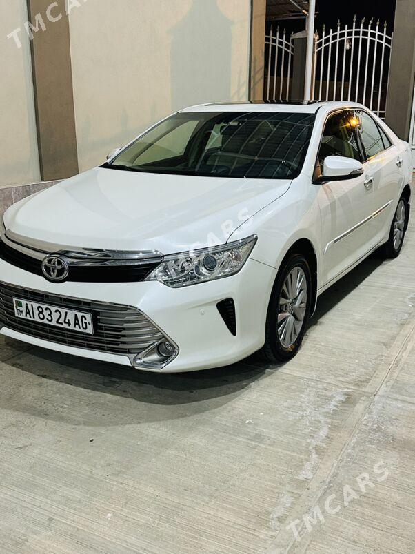 Toyota Camry Hybrid 2015 - 390 000 TMT - Багир - img 3