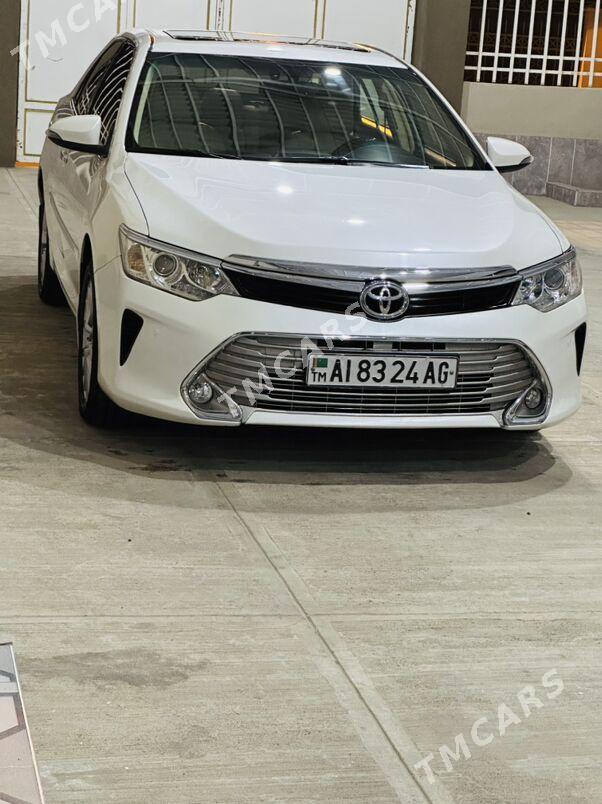 Toyota Camry Hybrid 2015 - 390 000 TMT - Багир - img 4