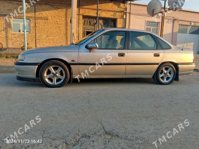 Opel Vectra 1993 - 40 000 TMT - Туркменабат - img 5