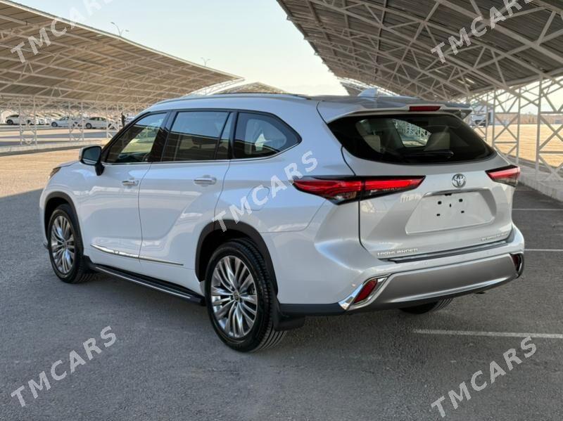 Toyota Highlander 2022 - 1 085 000 TMT - Ашхабад - img 3