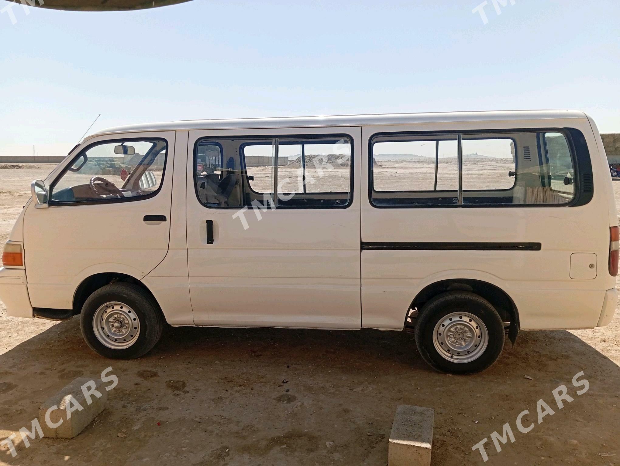 Toyota Hiace 1991 - 90 000 TMT - Гумдаг - img 4