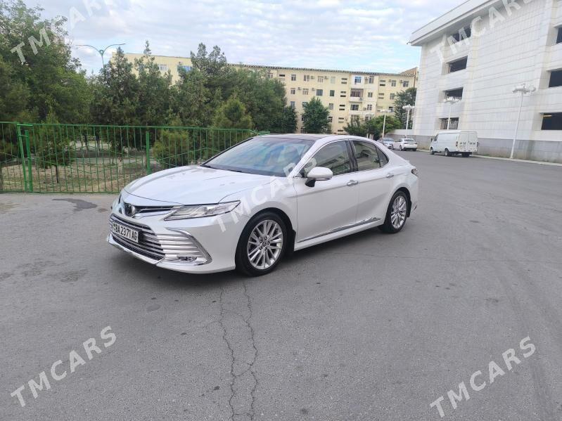 Toyota Camry 2021 - 565 000 TMT - Garadamak Şor - img 2