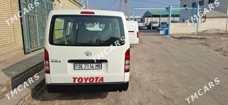 Toyota Hiace 2008 - 220 000 TMT - Mary - img 4