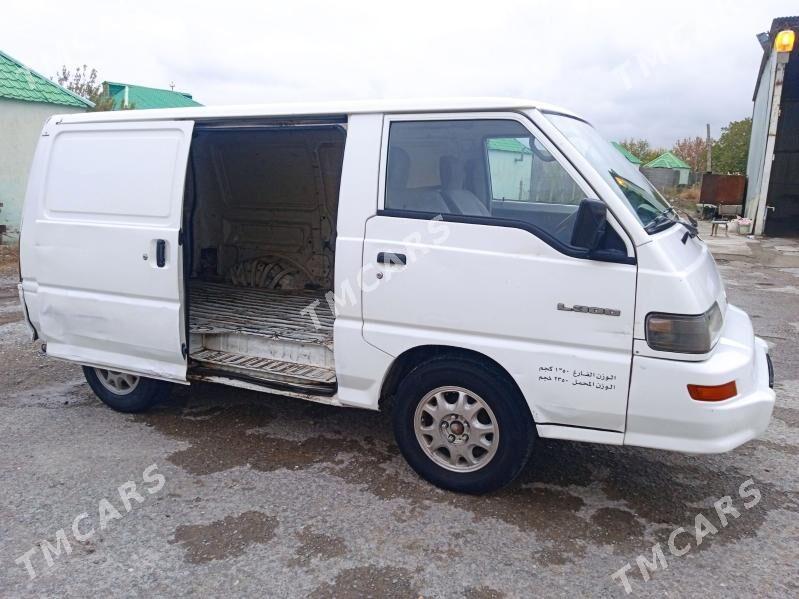 Toyota Hiace 2004 - 30 000 TMT - Wekilbazar - img 4