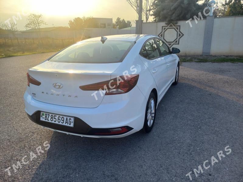 Hyundai Elantra 2020 - 210 000 TMT - Aşgabat - img 4