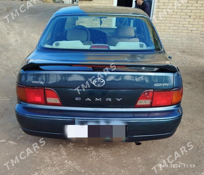 Toyota Camry 1995 - 65 000 TMT - Kerki - img 5