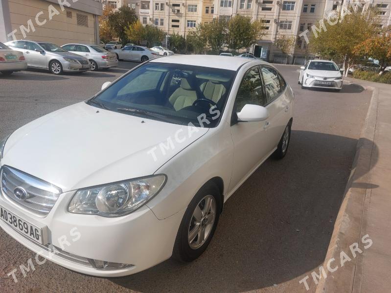 Hyundai Elantra 2010 - 140 000 TMT - 11 мкр - img 3