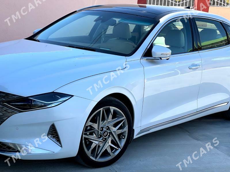 Hyundai Azera 2017 - 445 000 TMT - Aşgabat - img 2