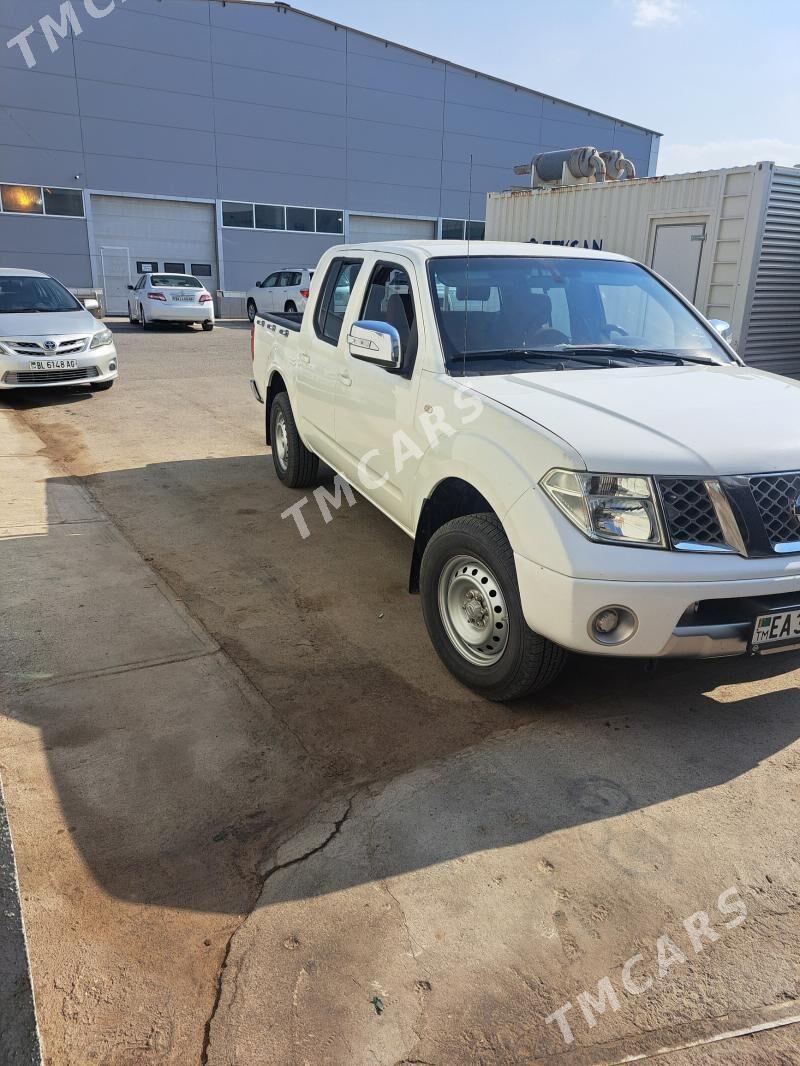 Nissan Navara 2014 - 147 000 TMT - Aşgabat - img 2