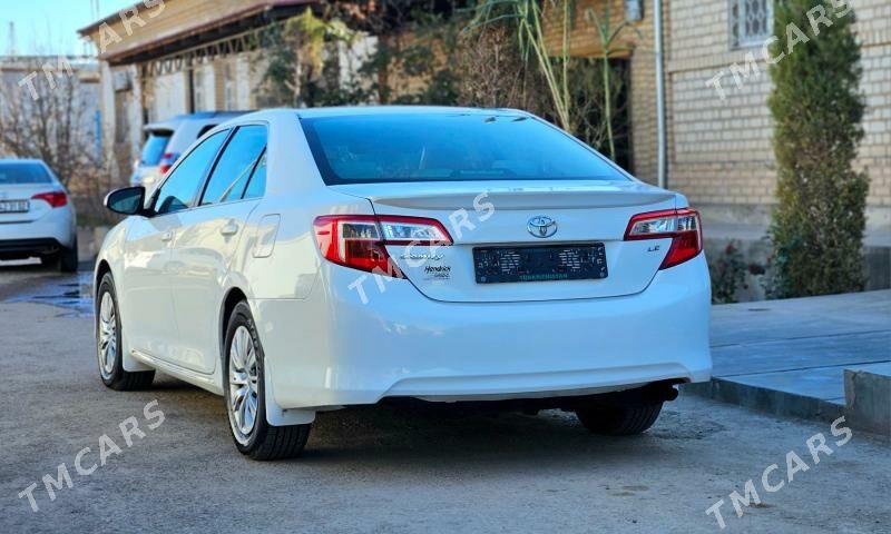 Toyota Camry 2012 - 185 000 TMT - Дашогуз - img 2