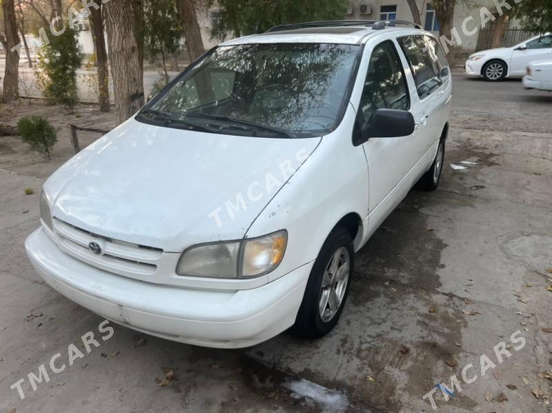 Toyota Sienna 2000 - 105 000 TMT - Балканабат - img 2