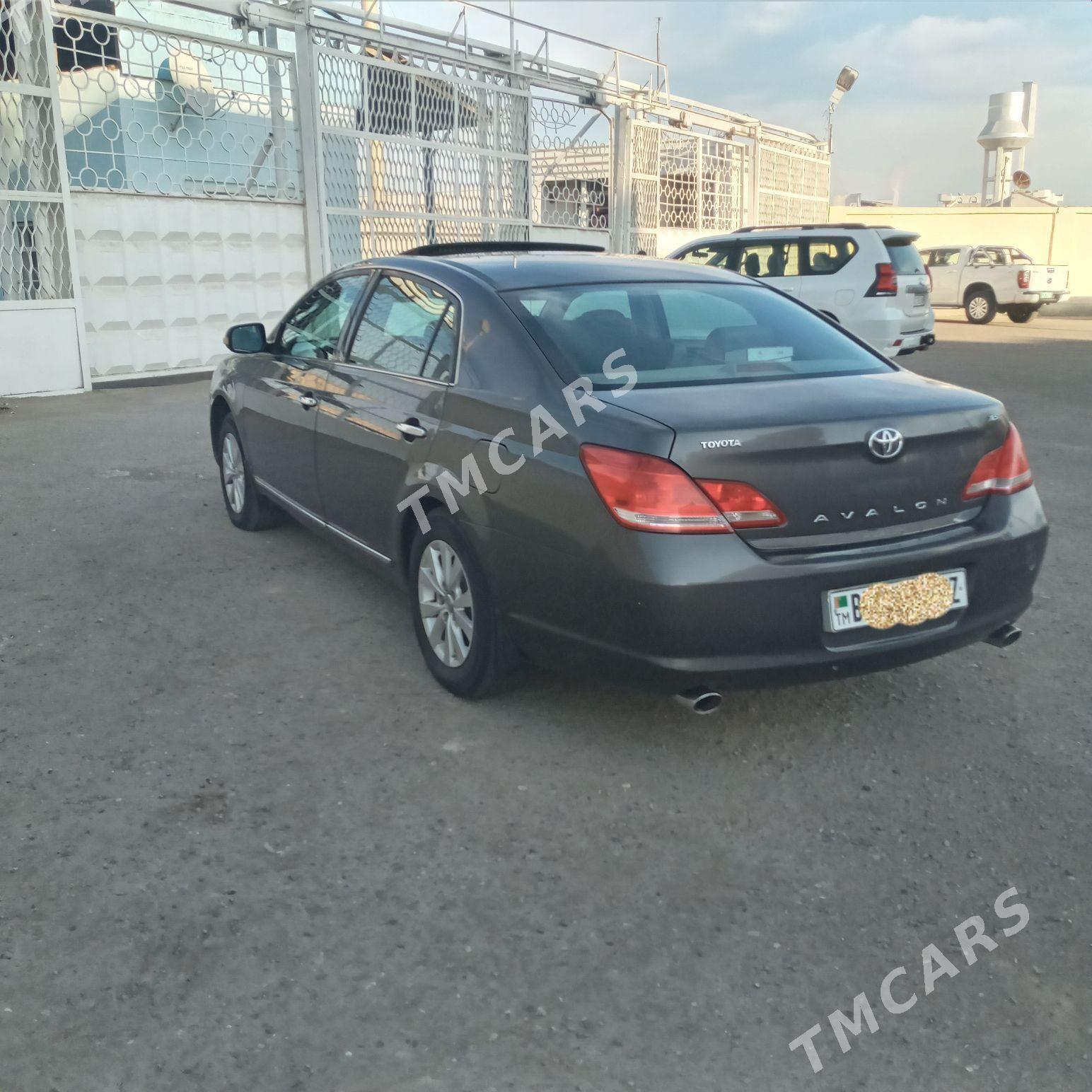 Toyota Avalon 2006 - 155 000 TMT - Дашогуз - img 3