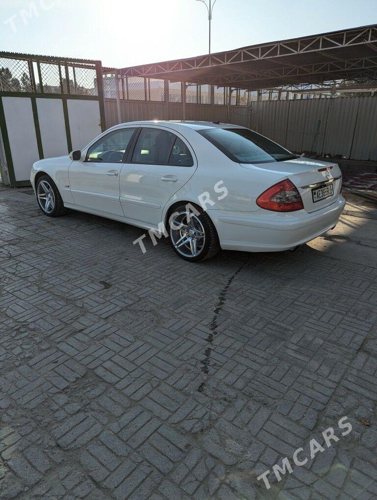 Mercedes-Benz E-Class 2007 - 150 000 TMT - Türkmenabat - img 2