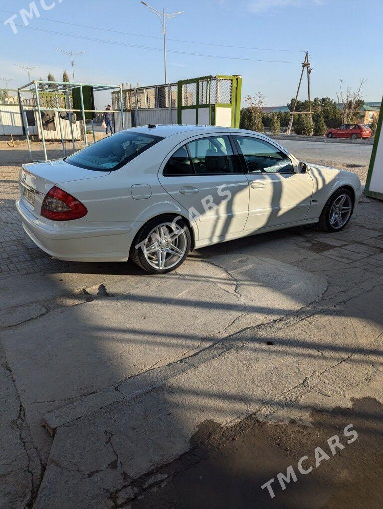 Mercedes-Benz E-Class 2007 - 150 000 TMT - Türkmenabat - img 3