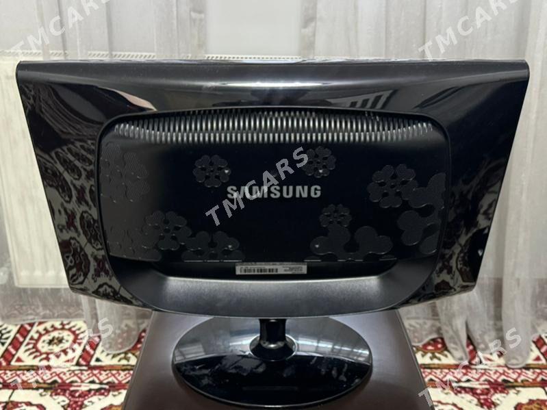 Samsung Monitor 2233 - Parahat 8 - img 3