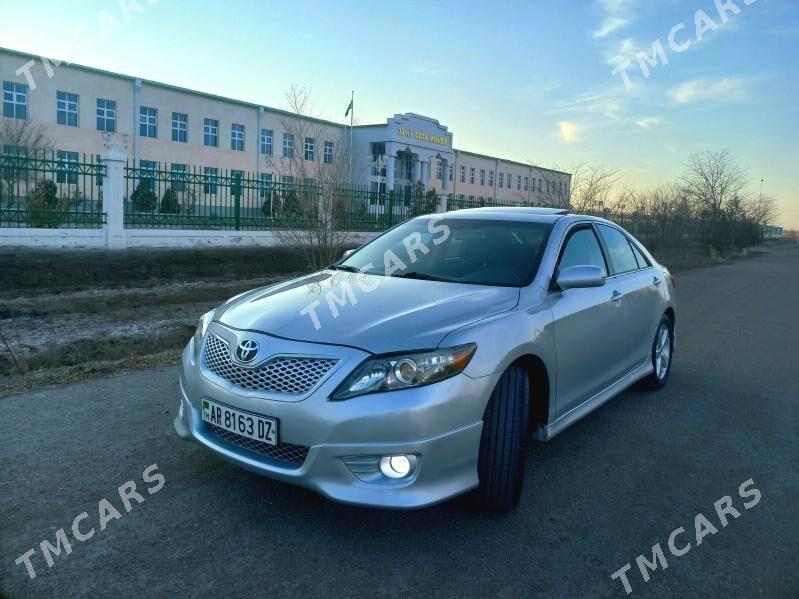 Toyota Camry 2010 - 180 000 TMT - Boldumsaz - img 2