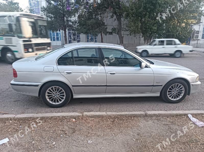 BMW E39 1997 - 78 000 TMT - Балканабат - img 2