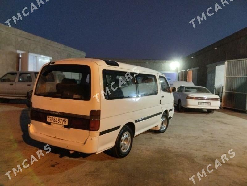 Toyota Hiace 1993 - 46 000 TMT - Мары - img 2