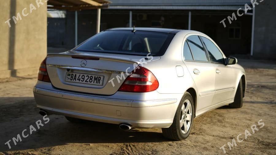 Mercedes-Benz E300 2003 - 120 000 TMT - Ýolöten - img 3