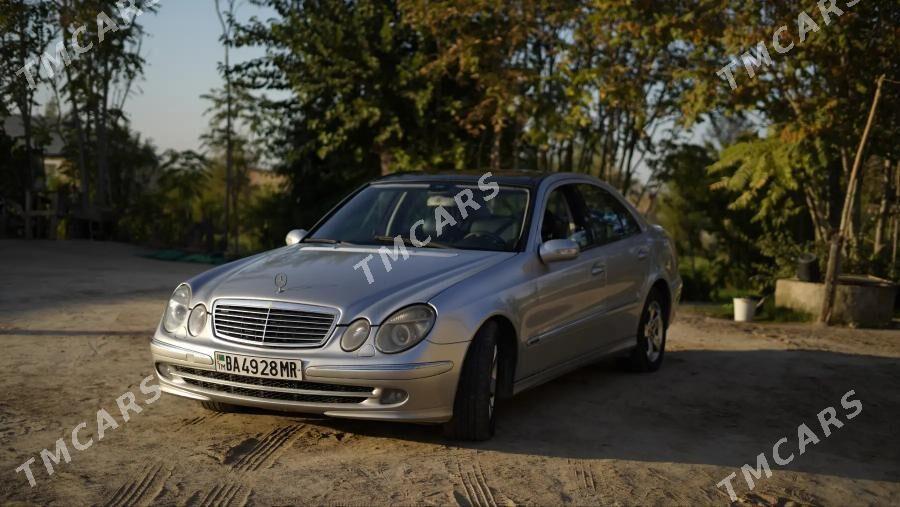 Mercedes-Benz E300 2003 - 120 000 TMT - Ýolöten - img 2