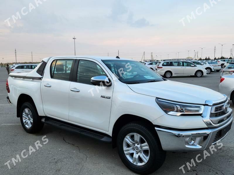 Toyota Hilux 2021 - 594 750 TMT - Aşgabat - img 3