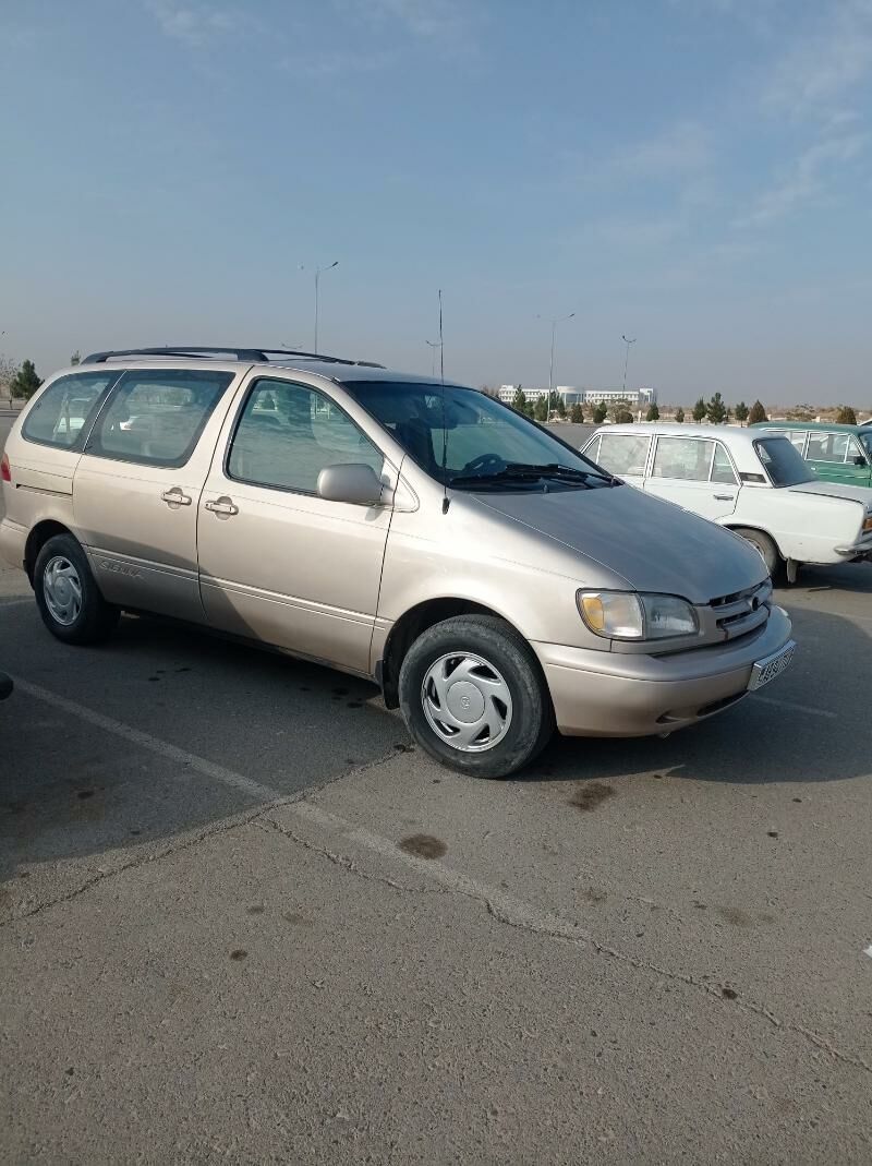 Toyota Sienna 2000 - 160 000 TMT - Дянев - img 3