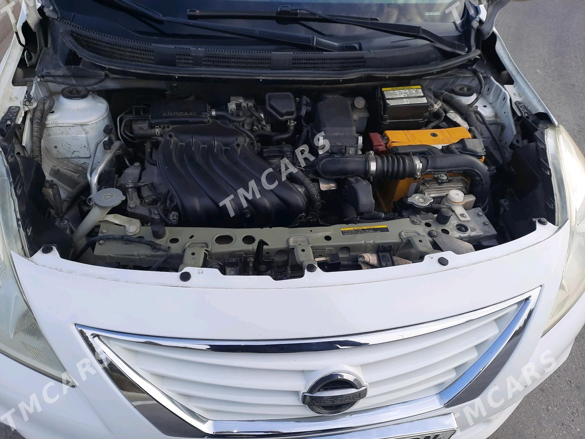 Nissan Versa 2013 - 100 000 TMT - Туркменбаши - img 5