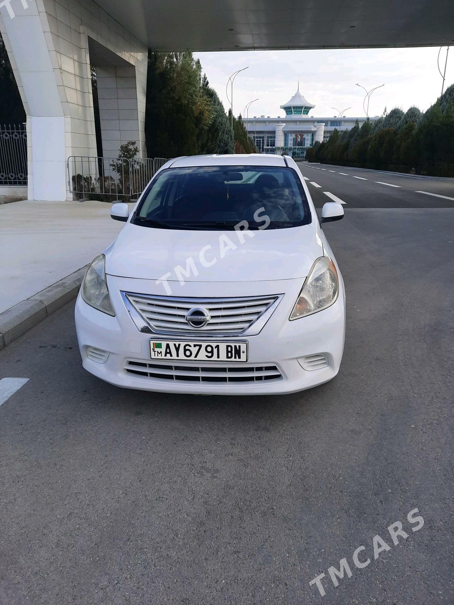 Nissan Versa 2013 - 100 000 TMT - Туркменбаши - img 9