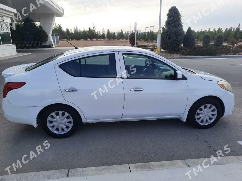 Nissan Versa 2013 - 100 000 TMT - Туркменбаши - img 2