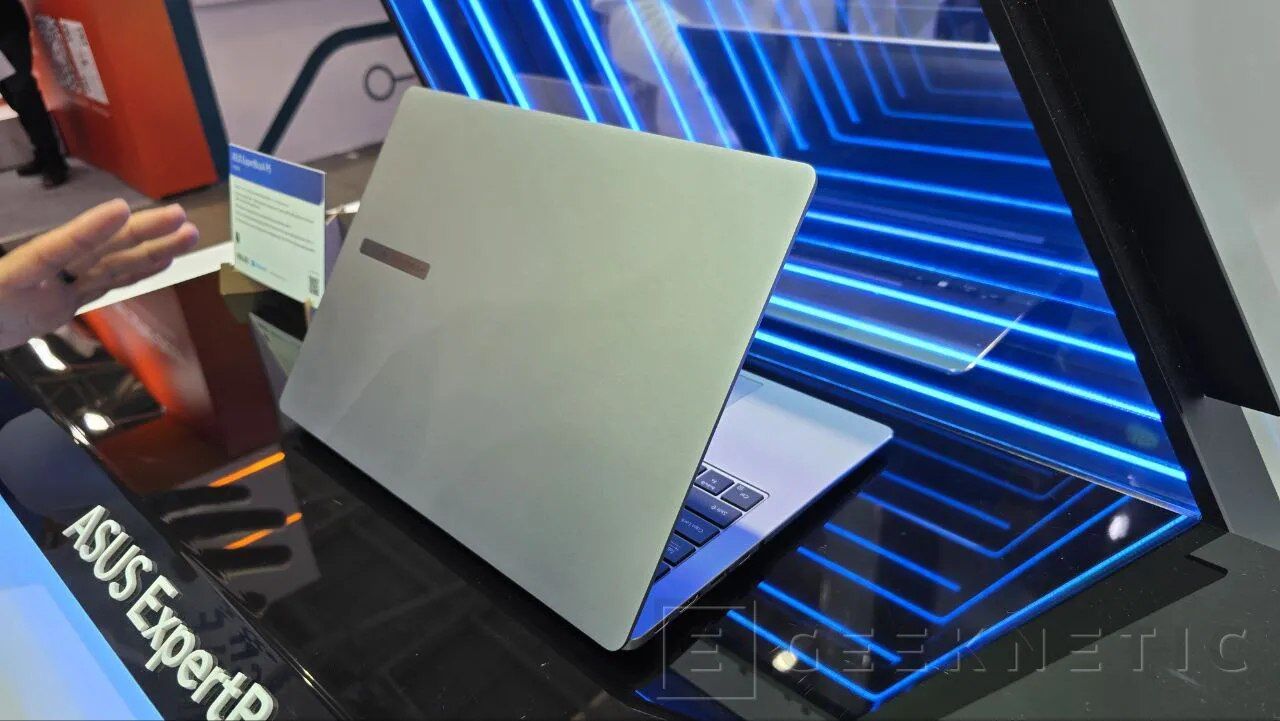 Asus ExpertBook/Ultra 7/RAM 32 - Aşgabat - img 2