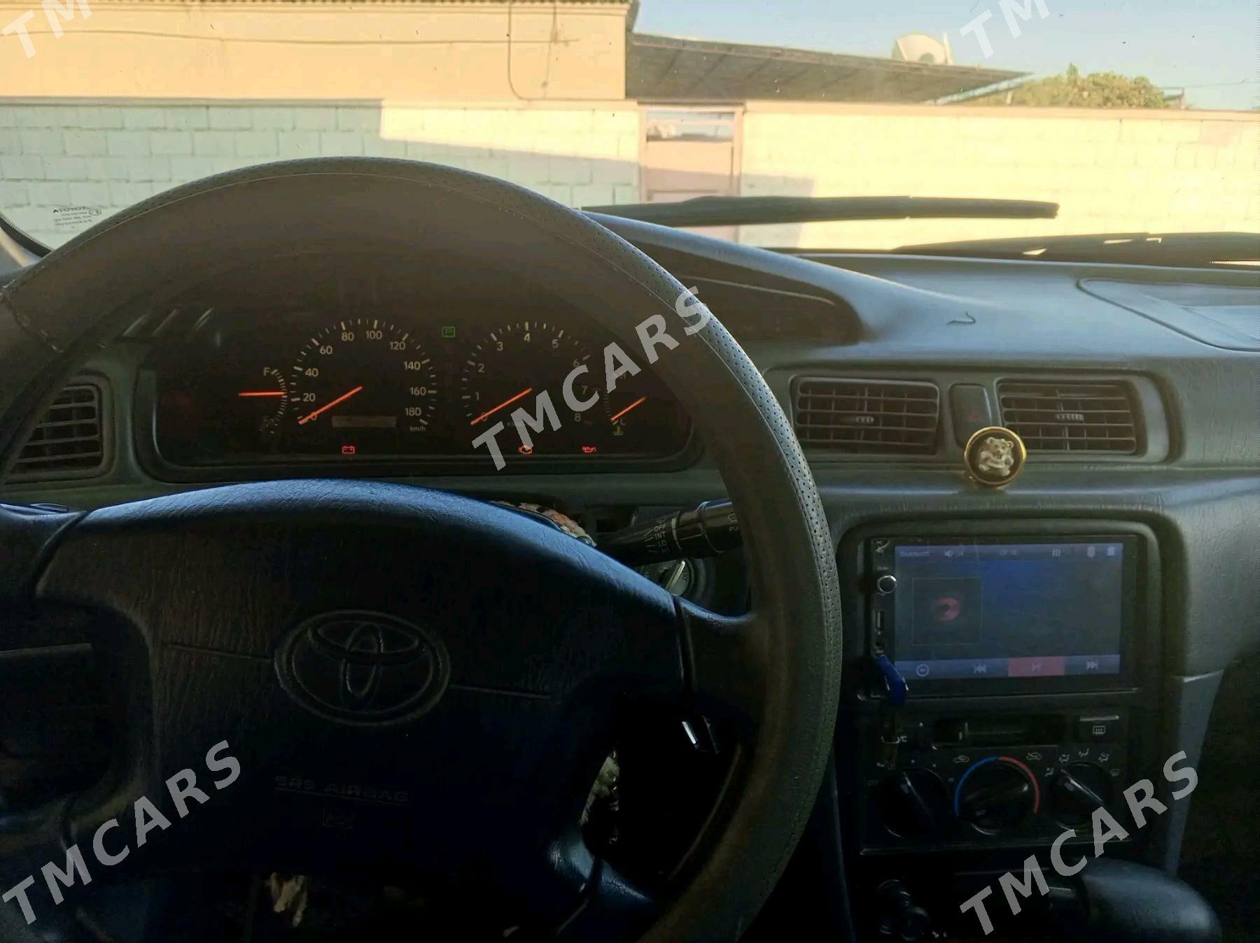 Toyota Camry 1999 - 100 000 TMT - Кака - img 3