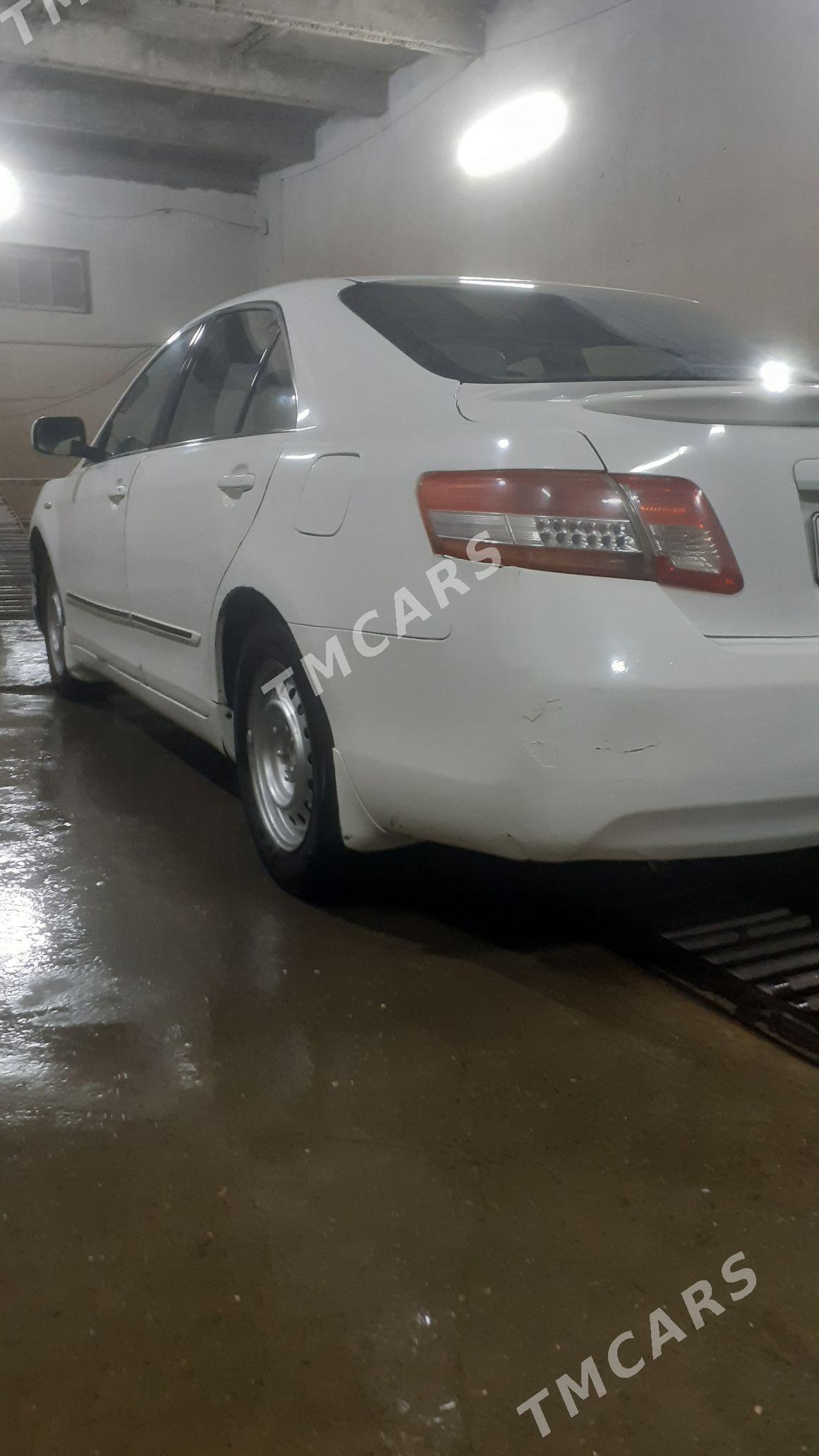 Toyota Camry 2010 - 120 000 TMT - Köneürgenç - img 2